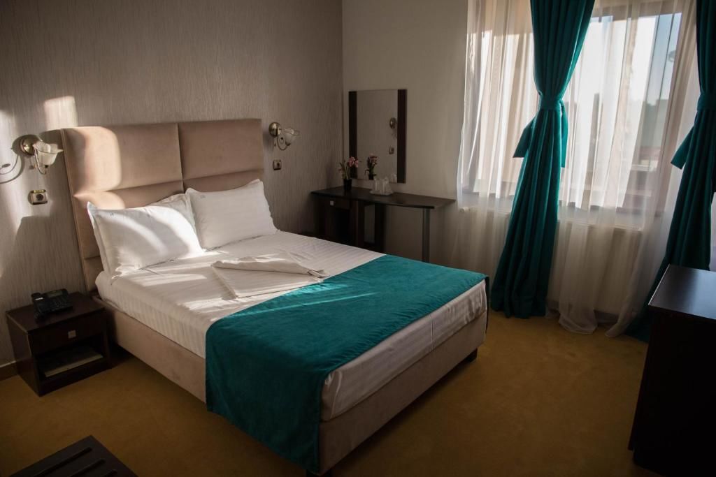 Отель Hotel Ioana Констанца-17